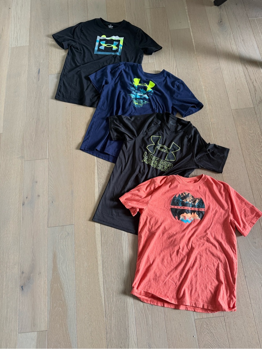 Under Armour youth boy XL tshirts